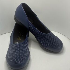 STRETCH’N FORM SLIDE ON WOMANS LOAFER SIZE 6.5M SOFT,CASUAL